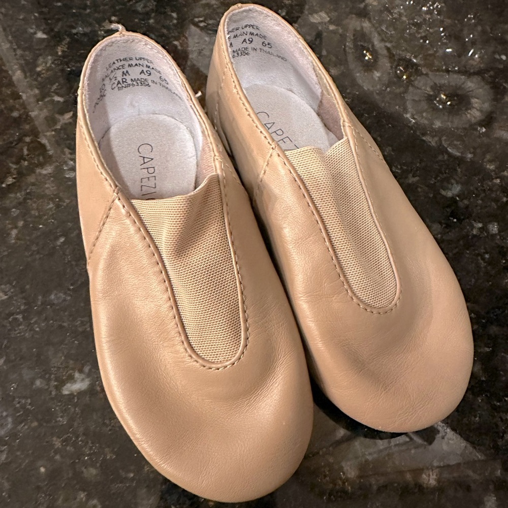 Capezio Tan Slip-On Jazz Dance Shoes